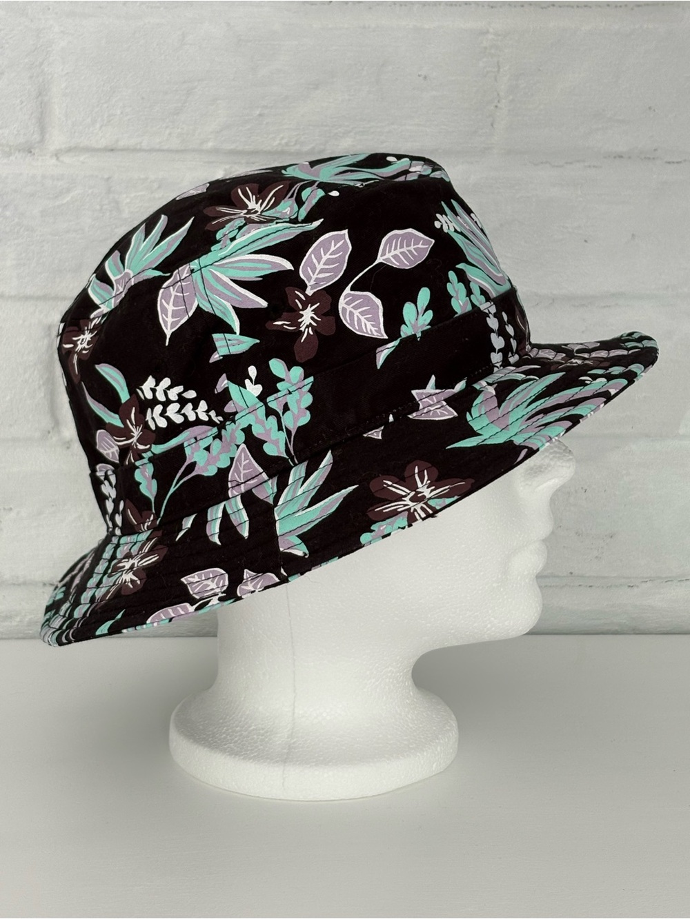 Vans Black Floral Bucket Hat with Mint & Lavender Accents - Picture 4 of 10
